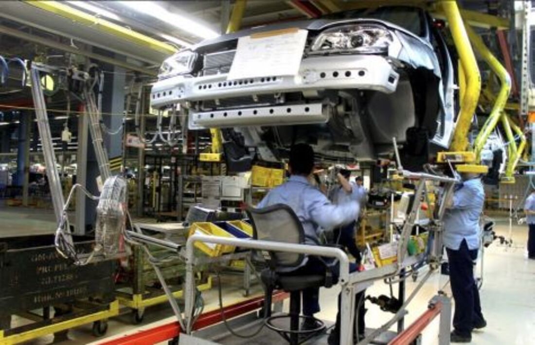 Шевроле нива на конвейере. Завод gm в санкт-петербурге. Асака завод автомобилей general motors. Generals motors в санкт петербурге. Завод general motors в санкт-петербурге.