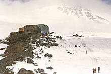 Краснодарец упал с высоты пять тысяч метров при восхождении на Эльбрус
