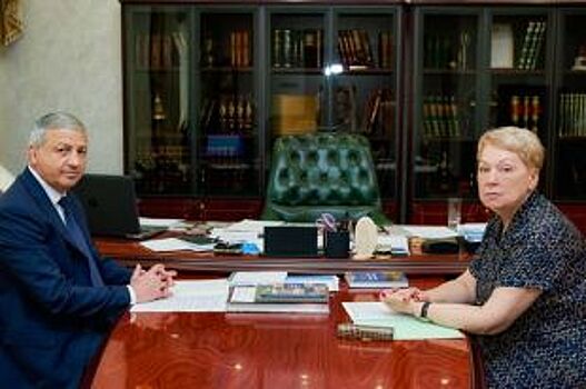 Глава Северной Осетии встретился с Министром просвещения РФ