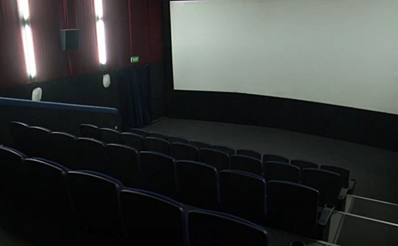 Кинотеатры пустуют в Новосибирске