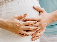 Врач прокомментировала популярный миф о вреде секса во время беременности