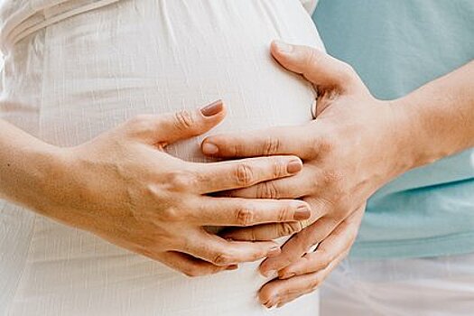 Врач прокомментировала популярный миф о вреде секса во время беременности