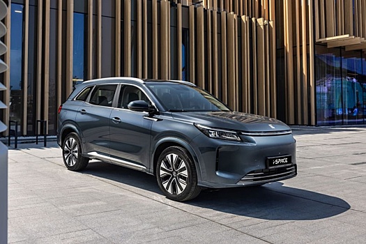 В России начались продажи обновленного Evolute I-Space: от 3,4 млн рублей