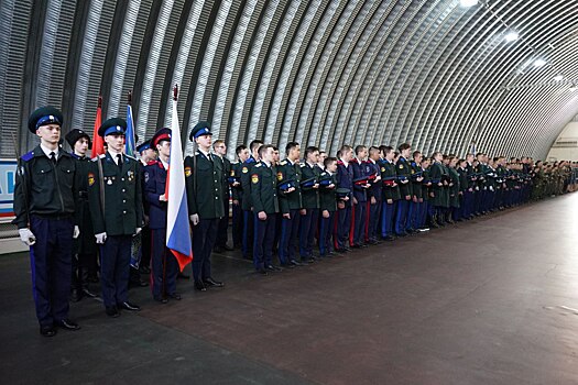 В Оренбурге проходят военно-спортивные соревнования среди юных казаков
