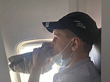 «Громко орал»: мужчина устроил скандал на борту самолета