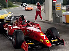 Полиция поймала «призрачного гонщика» на Ferrari F1. За ним гонялись шесть лет