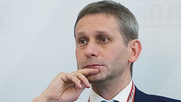 Суд отменил решение о законности премии вице-президента "Открытия" Жужлева