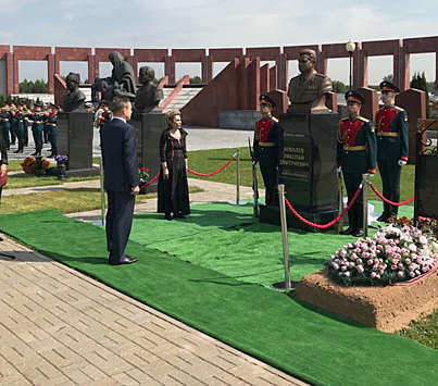 На Федеральном военно-мемориальном кладбище открыт памятник Николаю Ковалеву