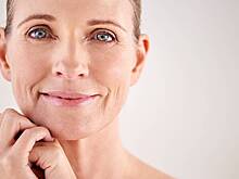 Пластический хирург составил топ-3 операций, необходимых после 50 лет