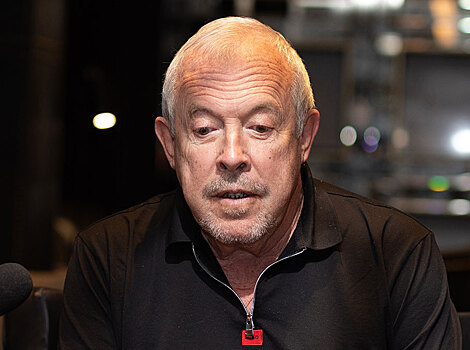 «АиФ»: Народный артист России Пашутин назвал человеком с «гнилью» сбежавшего в Израиль Макаревича