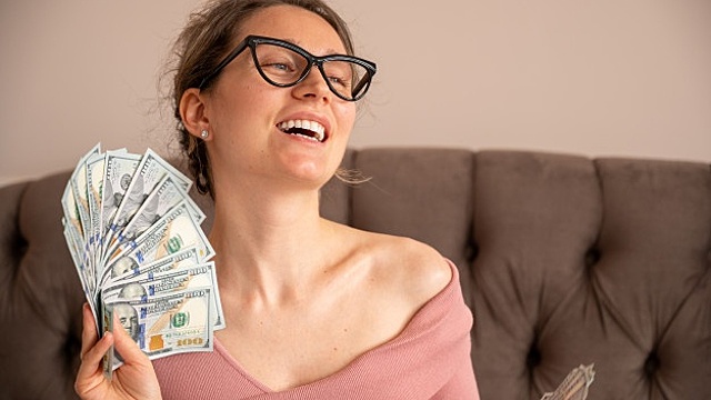 Какие знаки зодиака разбогатеть в январе 2022 года