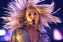 Певица Бритни Спирс выступила против "пытавшихся ее убить" менеджеров