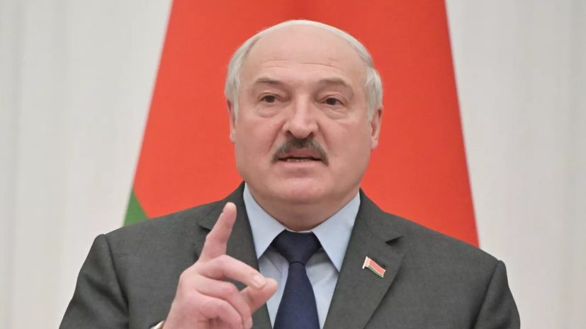 Лукашенко ответил на слова Дуды о ядерном оружии