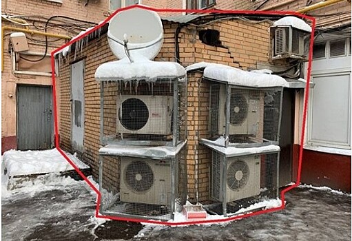 Незаконную пристройку к жилому дому снесли в Лефортово
