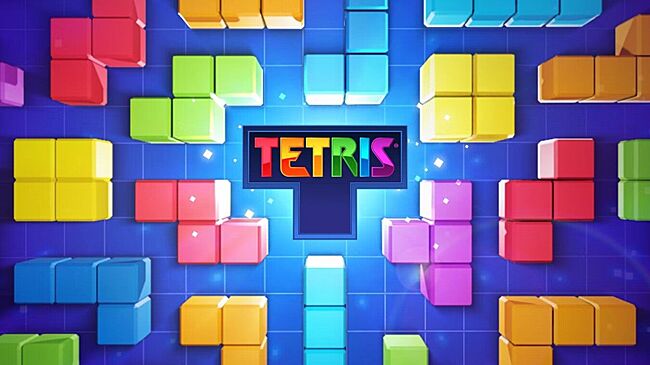 В Дубае сыграли в самый большой «Тетрис» в мире на 150-метровой рамке