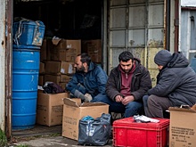 В Богородском округе Подмосковья задержан владелец гаражей, в которых жили мигранты