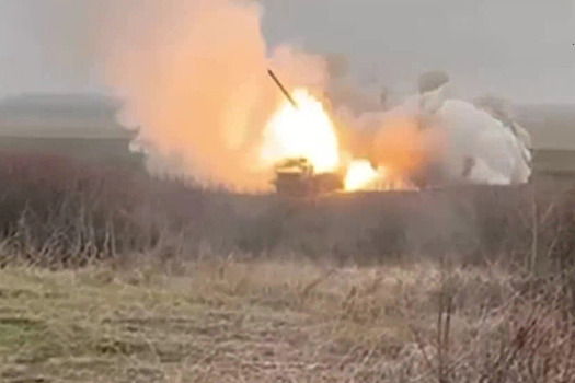 «Запад опаздывает, а Россия уходит в отрыв»: почему у НАТО нет времени догнать нашу армию