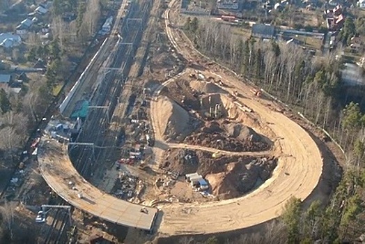 Путепровод у станции Дедовск в городском округе Истра построили на 75%