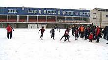 В Пензе для юных спортсменов организовали снежное регби