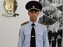 В Красноярске курсант Сибирского юридического института МВД России задержал вооруженного подозреваемого и оказал помощь потерпевшему