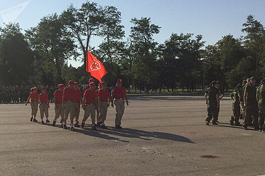 Аты-баты, шли в солдаты: "детский призыв" на военной базе в Гудауте