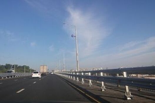 В ДТП на Новом мосту в Барнауле никто не пострадал