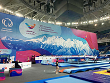 Тольяттинские мастера прыжков на батуте борются в Сочи за европейские медали