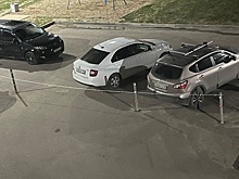 В Калуге жители заблокировали проезд скорой и спасателям