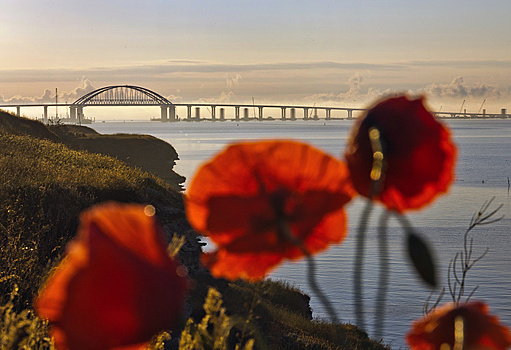 Киев ищет ответ на вопрос: «Как Россия построила мост?»