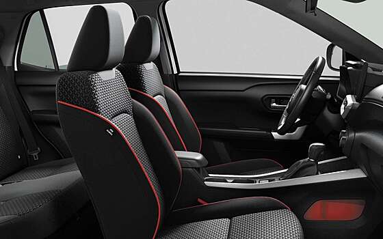 В Россию по параимпорту привезли кроссоверы Toyota Raize