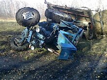 На плотине под Аркадаком перевернулся трактор. Водитель погиб