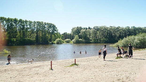 Первое в этом пляжном сезоне контрольно-надзорное мероприятие прошло на реке Вологде