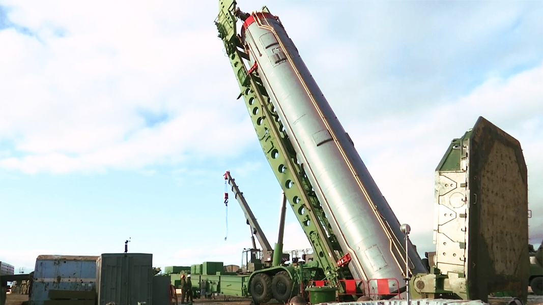 Орешник, Кинжал и Авангард: какие ракетные комплексы защищают Россию