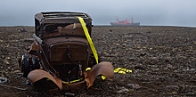Машины с отметинами Арктики. Вездеходы НАТИ-В вывезли с острова Рудольфа для реставрации