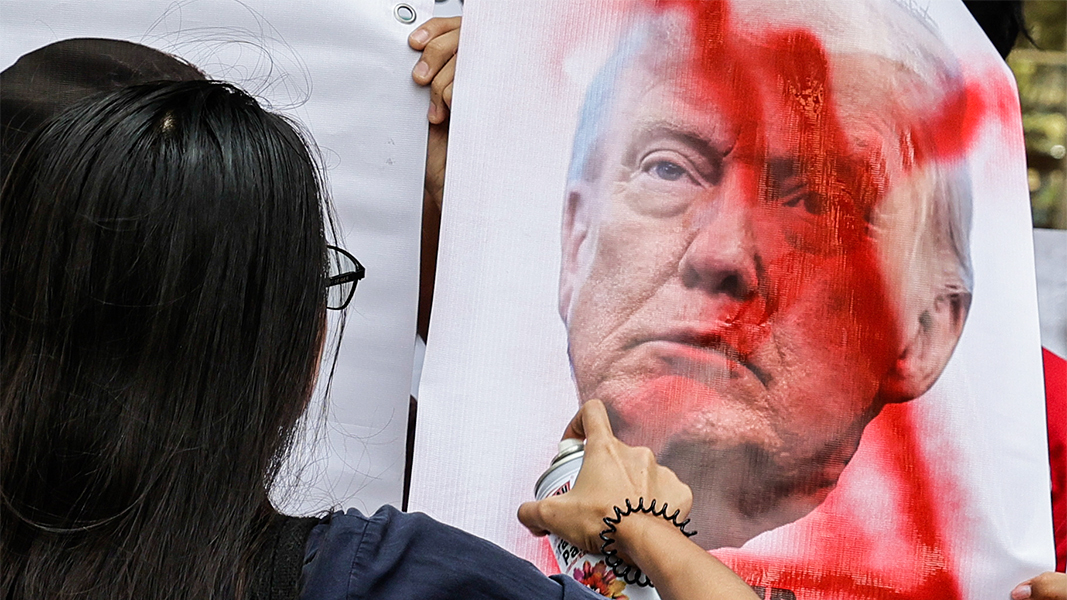 Ближайшие союзники Трампа решили дистанцироваться от него