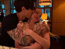 Певец Дамиано Давид опубликовал редкие фото с девушкой Дав Камерон