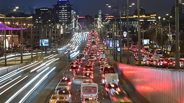 Загруженность дорог в столице идет на спад