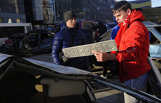 Власти Москвы будут наказывать автомобилистов с "номерами-магнитами"