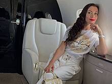 Россиянка назвалась матерью детей Павла Дурова. Кто она такая и как живет?