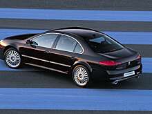 Вопрос с подвохом: где у этой машины кнопка открывания багажника?