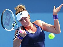 Павлюченкова вышла в 1/4 финала теннисного турнира в Пекине