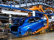 АвтоВАЗ снова приостанавливает производство