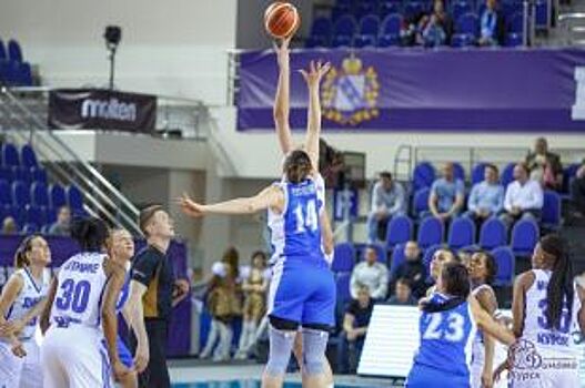 Баскетболистки курского «Динамо» победили в первом полуфинале Суперлиги
