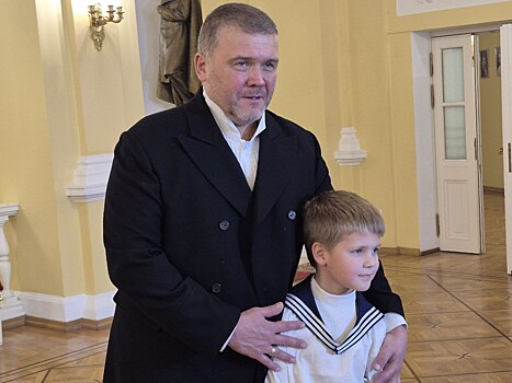 «Любовь — страшная вещь»: Актер Низовой рассказал, как ему далась роль мужа Анны Карениной