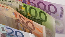 Официальный курс евро снизился на девять копеек