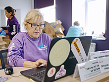 Молоды душой: как волонтеры старшего поколения помогают Москве