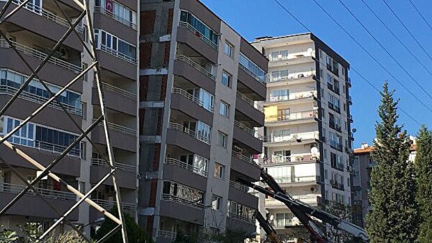 Число погибших при землетрясении в Турции превысило 60