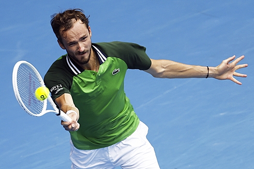 Даниил Медведев вышел в полуфинал теннисного турнира в Дубае