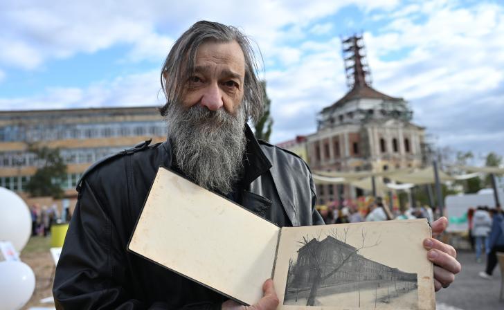 Звание Почетного гражданина Курска хотят присвоить художнику Олегу Радину