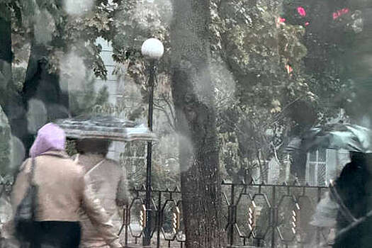 В Одессе из-за сильного ливня остановился почти весь общественный транспорт